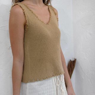 ルームサンマルロクコンテンポラリー(room306 CONTEMPORARY)のmoderate design knit tank top(タンクトップ)