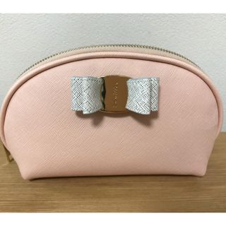 ル レーヴ ヴァニレ リボン ポーチ レディース の通販 38点 Le Reve Vanillerのレディースを買うならラクマ ル レーヴ ヴァニレ リボン ポーチ レディース の通販 38点 Le Reve Vanillerのレディースを買うならラクマ