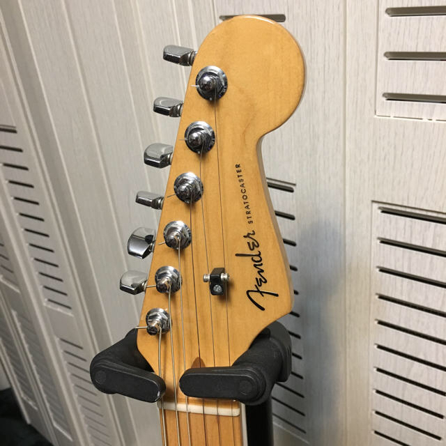 Fender(フェンダー)の値下げ Fender American Deluxeストラト2004 50th  楽器のギター(エレキギター)の商品写真