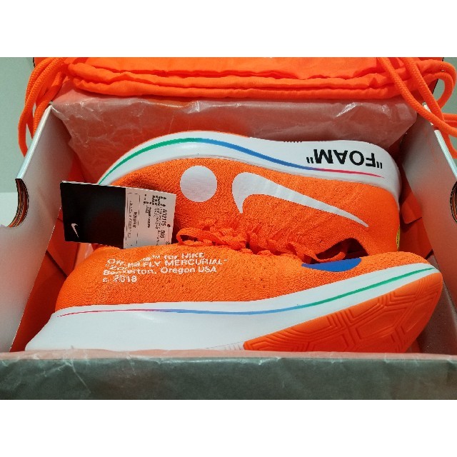 NIKE(ナイキ)の28.5 OFF-WHITE ZOOM FLY MERCURIAL FKオレンジ メンズの靴/シューズ(スニーカー)の商品写真