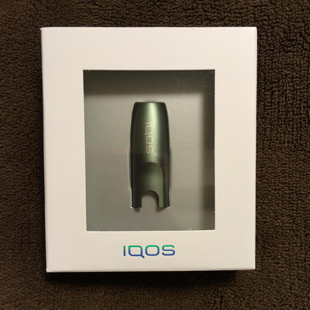 IQOS(アイコス)のグリーンガーネット 購入時コメント下さい 他の色あり メンズのファッション小物(タバコグッズ)の商品写真