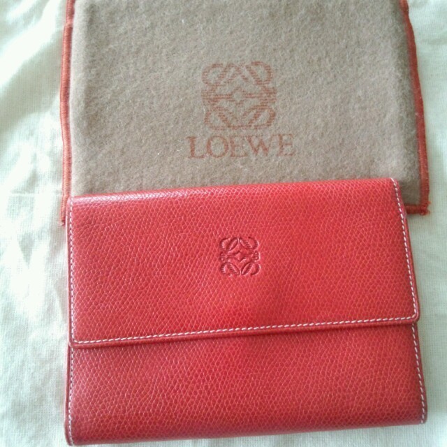 LOEWE(ロエベ)のNANA様専用♪ロエベ　財布 レディースのファッション小物(財布)の商品写真