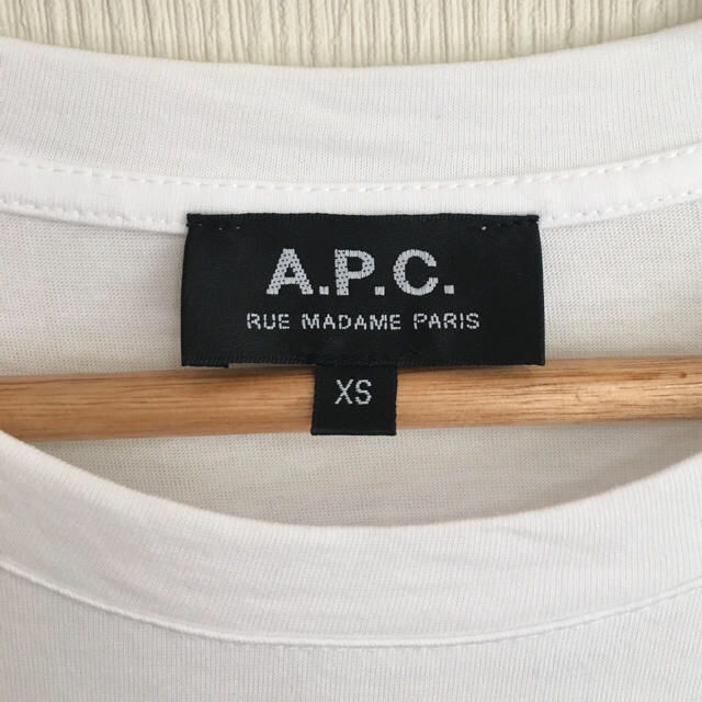 A.P.C(アーペーセー)のAPC アーペーセー  Tシャツ レディースのトップス(Tシャツ(半袖/袖なし))の商品写真