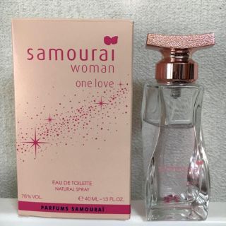 サムライ(SAMOURAI)のサムライウーマン ワンラブ オードトワレ40ml(香水(女性用))