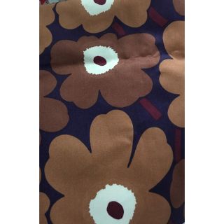 マリメッコ(marimekko)のマリメッコ ミニウニッコ レア 綿サテン地 紫 茶 ハギレ(生地/糸)