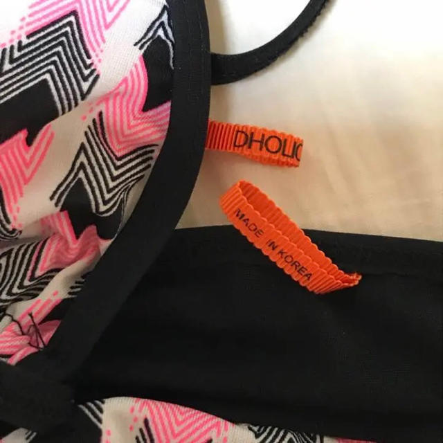 dholic(ディーホリック)の美品♪ ディーホリック ビキニ 水着 レディースの水着/浴衣(水着)の商品写真