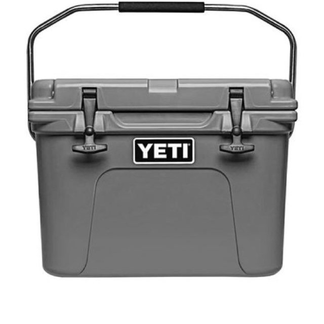 YETI イエティクーラーボックス yetiの通販 by shop｜ラクマ