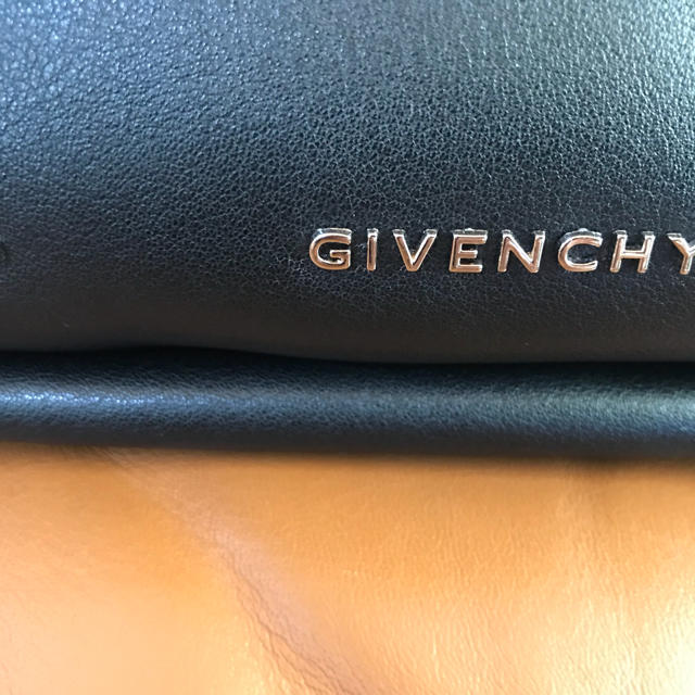 GIVENCHY(ジバンシィ)のKEN様専用 メンズのバッグ(バッグパック/リュック)の商品写真