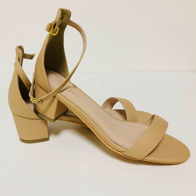 SESTO チャンキーヒールアンクルストラップサンダル Ｌ レディースの靴/シューズ(サンダル)の商品写真