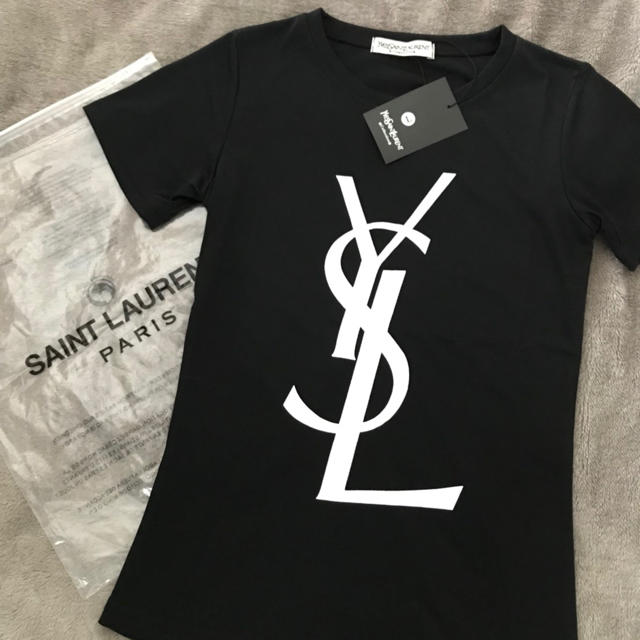 Yves Saint Laurent Beaute - イブサンローラン 美品Tシャツの通販 by ...