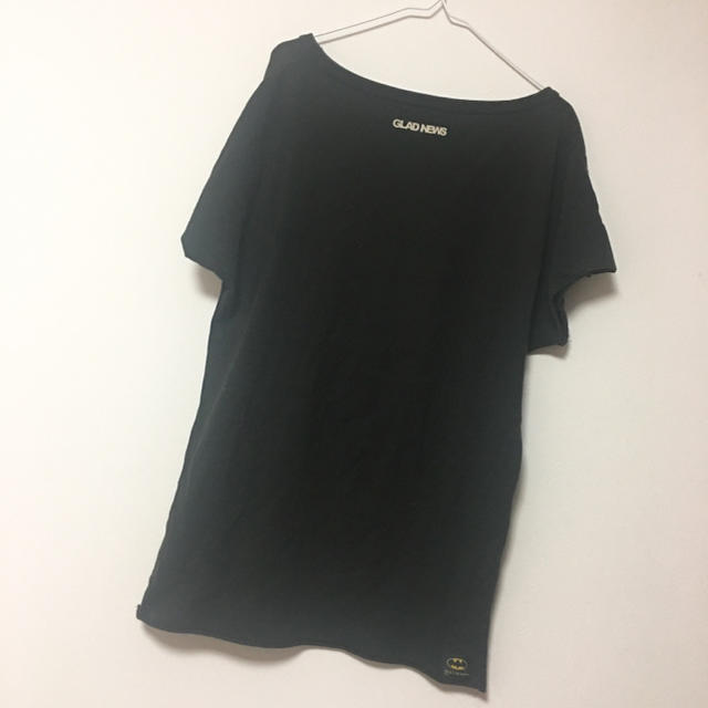 GLAD NEWS(グラッドニュース)のグラッドニュース バットマンコラボ ドルマンTシャツ オフショル レディースのトップス(Tシャツ(半袖/袖なし))の商品写真