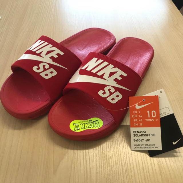 NIKE(ナイキ)のNIKE SB BENASSI SOLARSOFT ベナッシ サンダル 28.0 メンズの靴/シューズ(サンダル)の商品写真