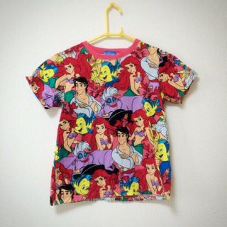 ディズニー(Disney)のアリエル♡総柄Tシャツ(Tシャツ(半袖/袖なし))