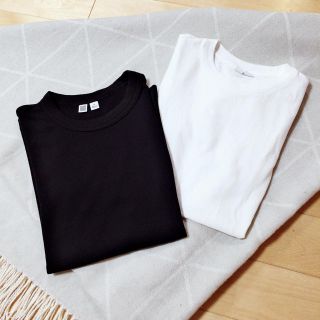 ユニクロ(UNIQLO)のUNIQLO❤︎新品Tシャツ❤︎❤︎2枚セット(Tシャツ(半袖/袖なし))