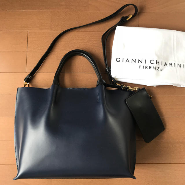 GIANNI CHIARINI ジャンニキャリーニバッグ