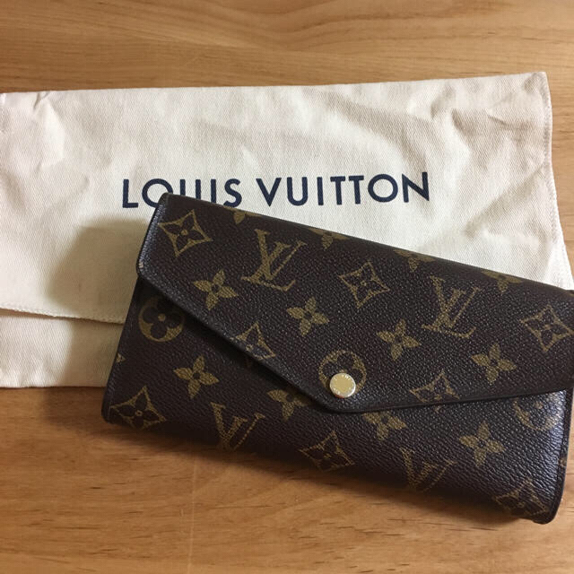 LOUIS VUITTON(ルイヴィトン)のLOUIS  V UITTON長財布 メンズのファッション小物(長財布)の商品写真