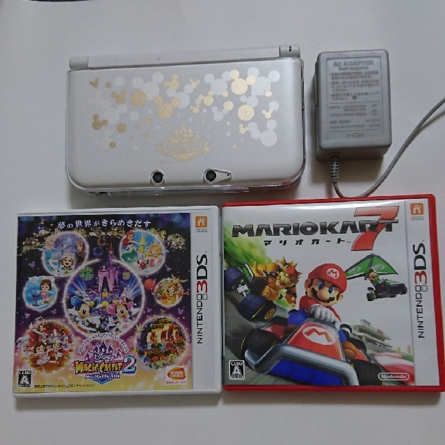 ニンテンドー3DS LL ディズニーマジックキャッスル本体&充電器ゲームソフト/ゲーム機本体