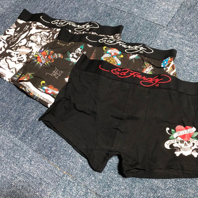 Ed Hardy(エドハーディー)の新品未使用‼︎ 3枚セットEd Hardy ボクサーパンツ メンズのアンダーウェア(ボクサーパンツ)の商品写真