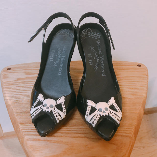 Vivienne Westwood(ヴィヴィアンウエストウッド)のヴィヴィアンウエストウッド　メリッサ Melissa　ラバー　パンプス レディースの靴/シューズ(ハイヒール/パンプス)の商品写真