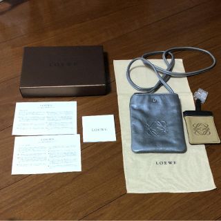 ロエベ(LOEWE)のロエベ ショルダーポーチ バッグ(ショルダーバッグ)