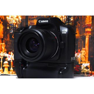 キヤノン(Canon)の❤スマホ転送OK❤EOS D30❤高級ボディ❤WiFiとバッテリーグリップ つき(デジタル一眼)