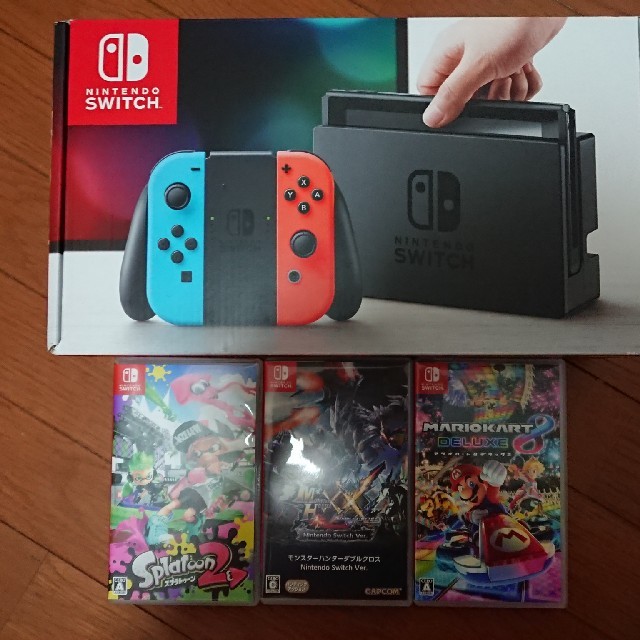 Nintendo Switch(ニンテンドースイッチ)の任天堂 ニンテンドー switch セット エンタメ/ホビーのゲームソフト/ゲーム機本体(家庭用ゲーム機本体)の商品写真