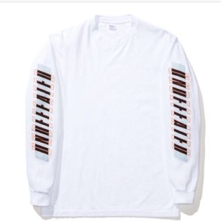 アンディフィーテッド(UNDEFEATED)のLサイズ undefeated  STRIKE LS Tee ロンT 白(Tシャツ/カットソー(七分/長袖))