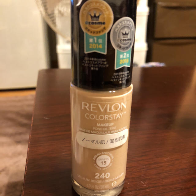 REVLON(レブロン)のレブロン カラーステイ メイクアップ コスメ/美容のベースメイク/化粧品(ファンデーション)の商品写真