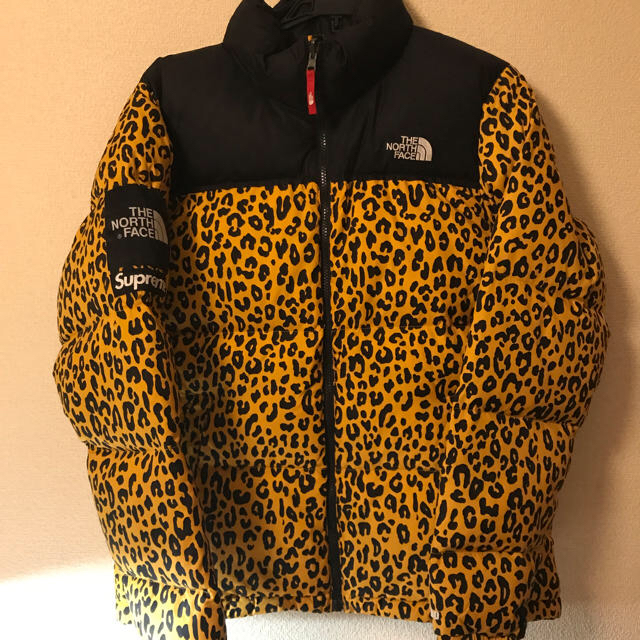 Supreme(シュプリーム)のsupreme leopardとベースボールセット メンズのジャケット/アウター(ダウンジャケット)の商品写真