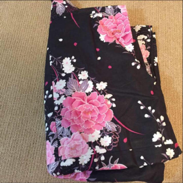 浴衣 黒×ピンク 花柄 | フリマアプリ ラクマ