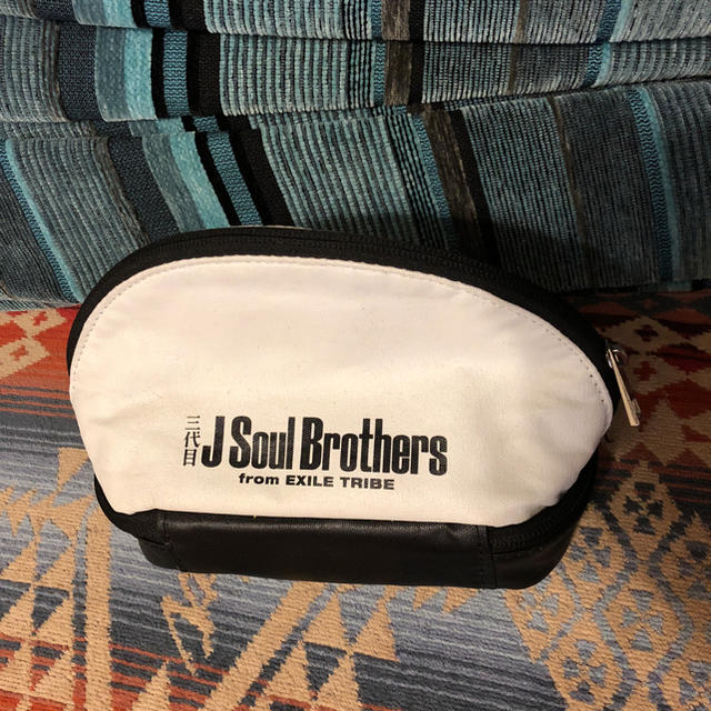 三代目 J Soul Brothers(サンダイメジェイソウルブラザーズ)の三代目 化粧ポーチ レディースのファッション小物(ポーチ)の商品写真