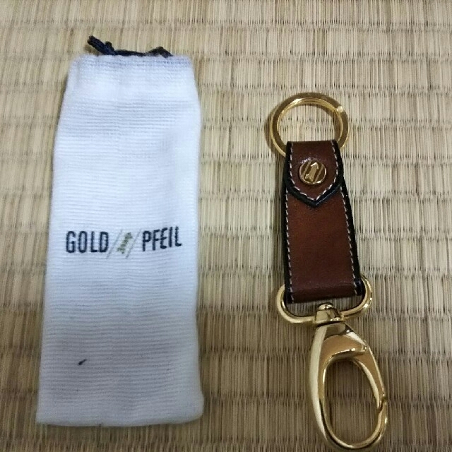 GOLD PFEIL(ゴールドファイル)の新品未使用  gold/PFEIL  ゴールドファイルキーホルダー レディースのファッション小物(キーホルダー)の商品写真