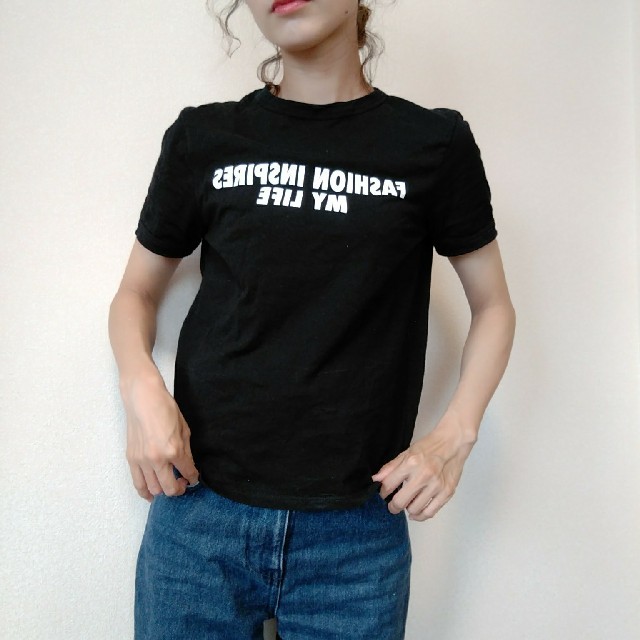 ZARA(ザラ)のzara 今季購入　ロゴT　Sサイズ レディースのトップス(Tシャツ(半袖/袖なし))の商品写真