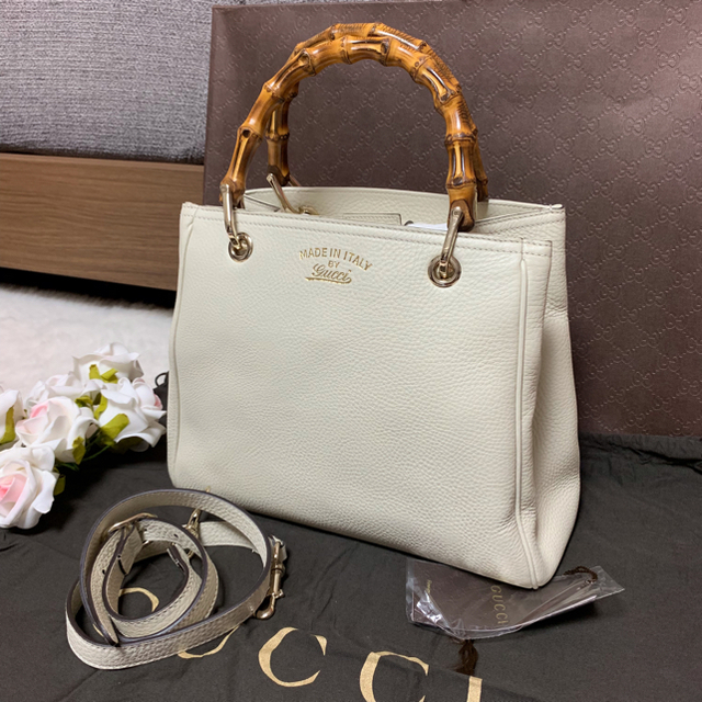 CHANEL(シャネル)の新品未使用CHANELベルト おサイズ自由 バッグチャームとしてもおススメ♡ レディースのファッション小物(ベルト)の商品写真