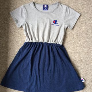 チャンピオン(Champion)の【みーたん様専用】チャンピオン ワンピース(130)(ワンピース)