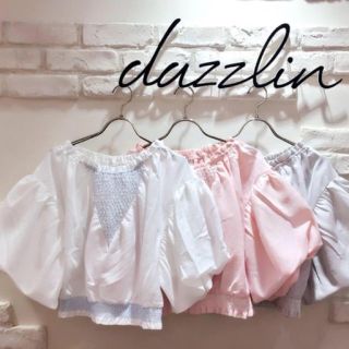 ダズリン(dazzlin)のdazzlin オフショルダートップス(シャツ/ブラウス(長袖/七分))