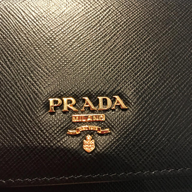 PRADA(プラダ)の【テテ様専用】プラダ PRADA  チェーン ウォレット サフィアーノ レディースのファッション小物(財布)の商品写真