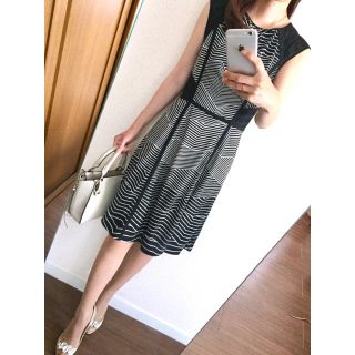 ビーシービージーマックスアズリア(BCBGMAXAZRIA)の【えみ様 専用】BCBG MAXAZRIA♡サイズXS ストレッチワンピース(ひざ丈ワンピース)