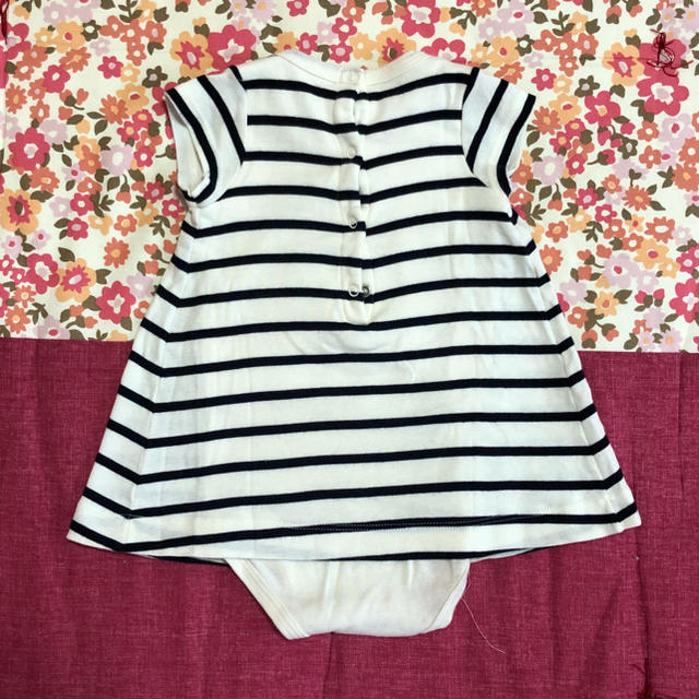 PETIT BATEAU(プチバトー)のPETIT BATEAU♡ボーダーワンピース キッズ/ベビー/マタニティのベビー服(~85cm)(ワンピース)の商品写真