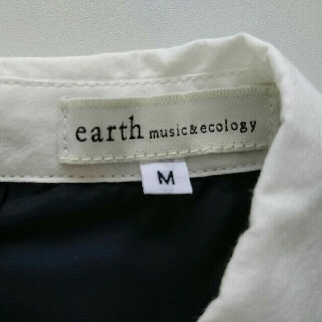 earth music & ecology(アースミュージックアンドエコロジー)のアースブルー白襟ワンピース レディースのワンピース(ひざ丈ワンピース)の商品写真
