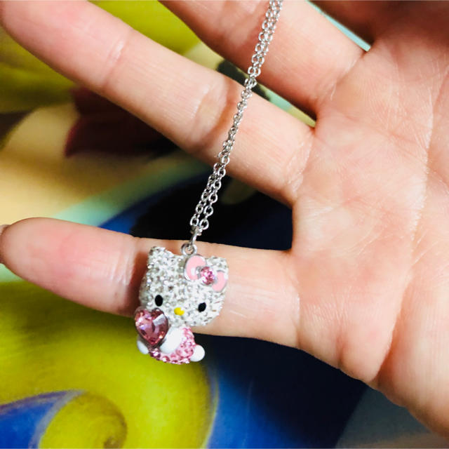 SWAROVSKI(スワロフスキー)のSWAROVSKIハローキテイ レディースのアクセサリー(ネックレス)の商品写真