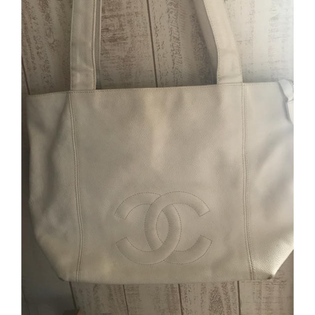 CHANEL(シャネル)のシャネル●キャビアスキン●トートバッグ● レディースのバッグ(ショルダーバッグ)の商品写真