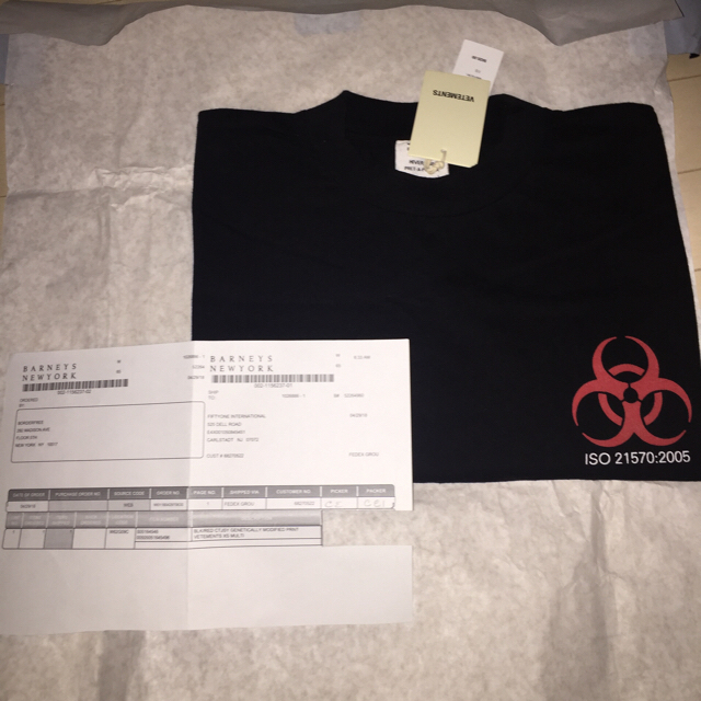 2021新発 vetements - Balenciaga Tシャツ modified genetically Tシャツ/カットソー(半袖/袖なし)