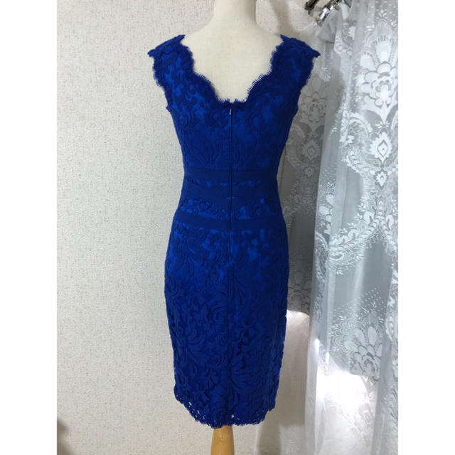 TADASHI SHOJI(タダシショウジ)の新品　Tadashi Shoji ドレス 膝丈ワンピース ブルー レディースのワンピース(ひざ丈ワンピース)の商品写真