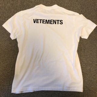 バレンシアガ(Balenciaga)のVetements Staff T シャツ Size M 值下(Tシャツ/カットソー(半袖/袖なし))