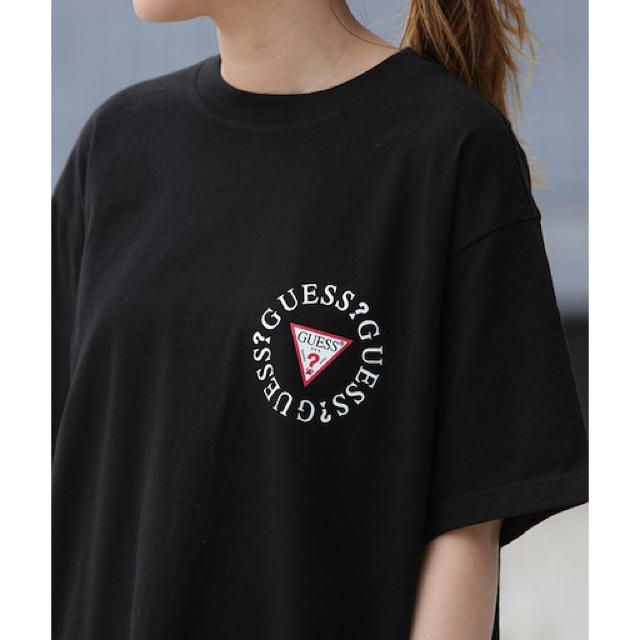 FREAK'S STORE(フリークスストア)の専用 GUESS? 限定Tシャツ黒白2枚セット レディースのトップス(Tシャツ(半袖/袖なし))の商品写真