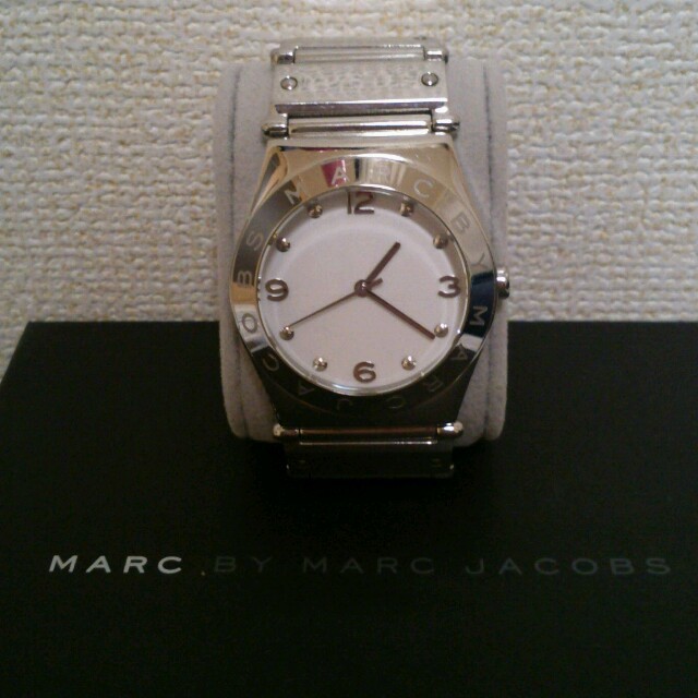 MARC BY MARC JACOBS(マークバイマークジェイコブス)のﾏｰｸﾊﾞｲ☆マーク・ジェイコブス レディースのファッション小物(腕時計)の商品写真