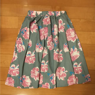 セシルマクビー(CECIL McBEE)のセシル 花柄スカート(ひざ丈スカート)