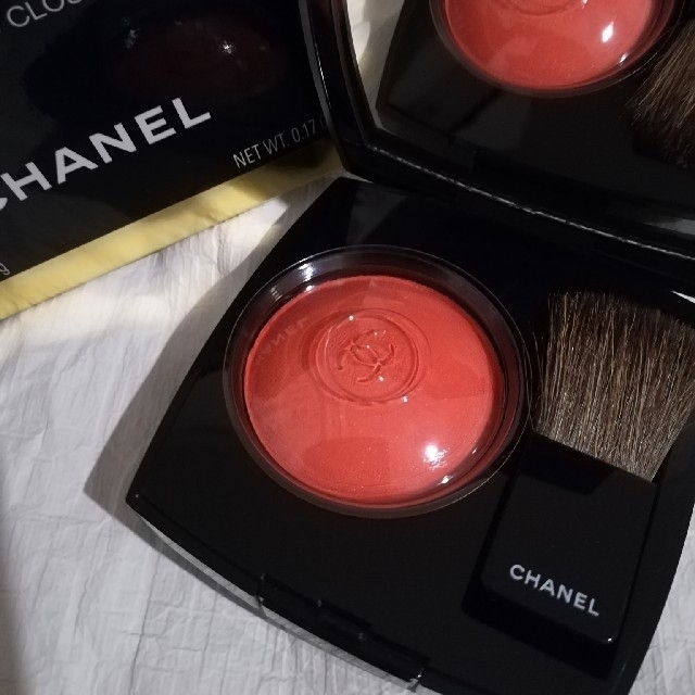 CHANEL(シャネル)の▶A.M 様専用▶未使用☆【CHANEL】ジュコントゥラスト 380 コスメ/美容のベースメイク/化粧品(チーク)の商品写真