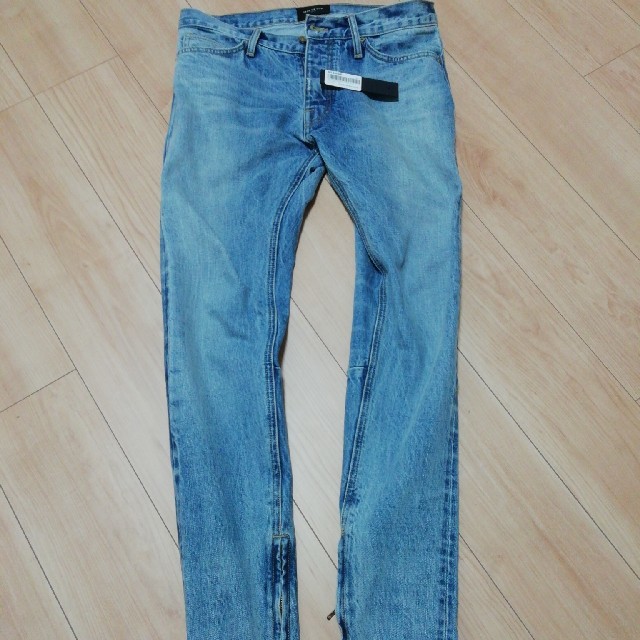 デニム/ジーンズレアサイズ　fearofgod jeans 31